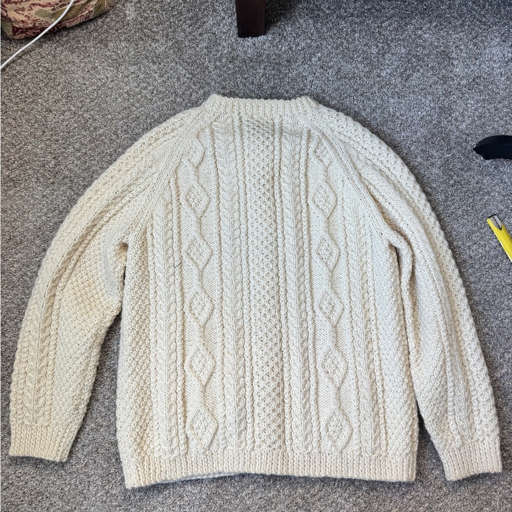 Vintage Cozy Irish Wool Cream Cable Knit Cardigan - Picture 5 of 15